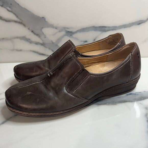 Naturalizer Womens Brown Leather Slip On Comfort Malvina Loafer Sz 8  Minimalist - Picture 4 of 8
